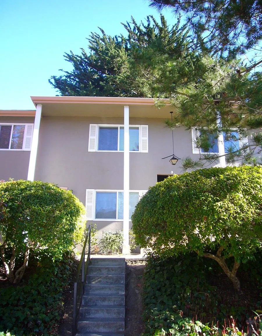 1 bed, $2,400 — Photo 2