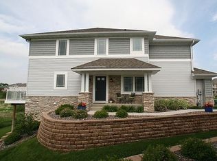 5085 Yuma Ln N, Plymouth, MN 55446