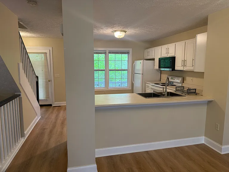 1290 Orange Leaf Ct — Photo 9