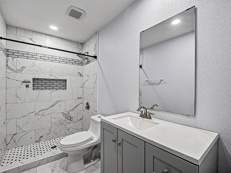 10911 Pecan Dr — Photo 15
