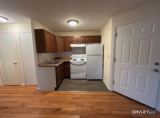 43 Seaview Ave APT 5, Stamford, CT 06902