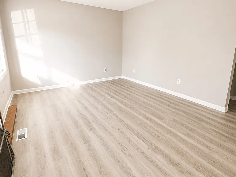 3630 Missionaire Ave — Photo 2