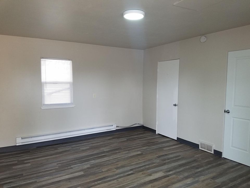 2nd image of 220 E Saint Joseph St #20