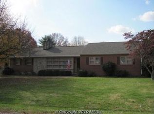 106 Sussex St, Fredericksburg, VA 22405