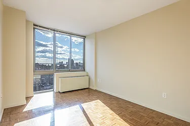Rented by Chelsea Tower