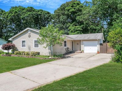 7 Stanley Court, Ronkonkoma, NY, 11779