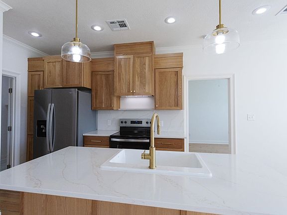 4th image of 1258 Woodland Trl