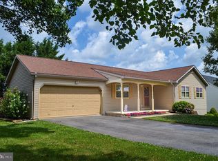 85 Chatham Ln, Red Lion, PA 17356