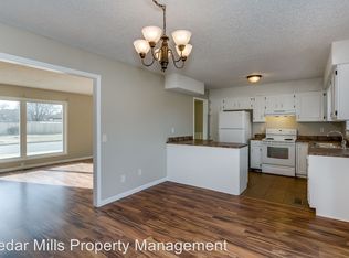 2002 S Capri Ln, Wichita, KS 67207