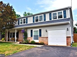 505 Burgundy Dr, Southampton, PA 18966