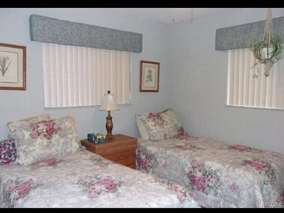 4th image of 282 W Sugarmaple Ln