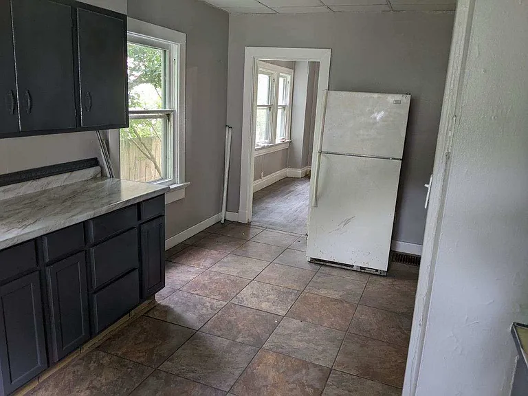 1249 Arbor Ave — Photo 12