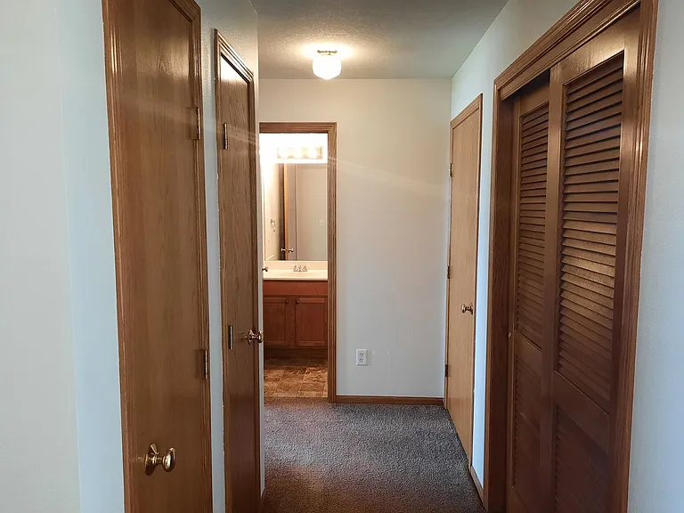 Mulberry Pointe Apartment Homes — Photo 29