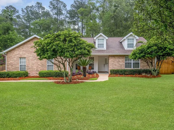 10033 Leafwood Dr, Tallahassee, FL 32312