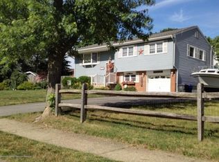 1416 Colorado Dr, Toms River, NJ