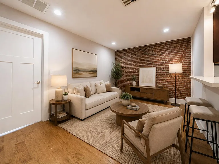 165 Webster Ave #1 — Photo 8
