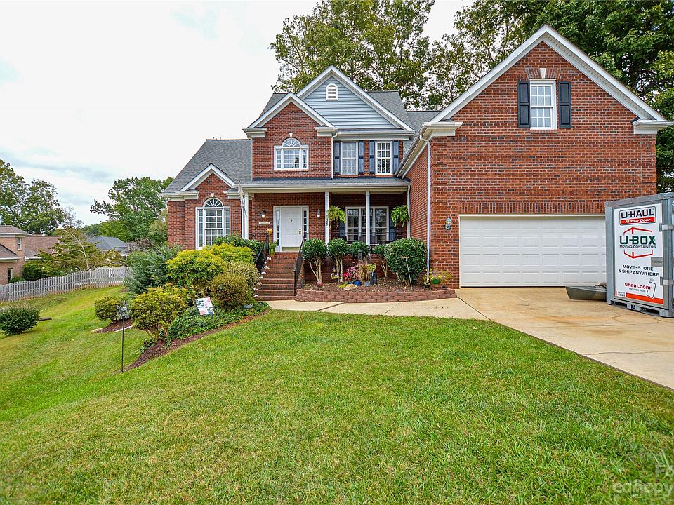 1st image of 108 Danica Pl