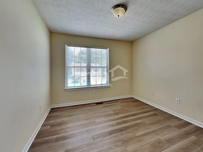 3548 Grovecrest Way — Photo 14
