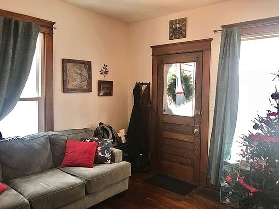 4th image of 414 Garden St