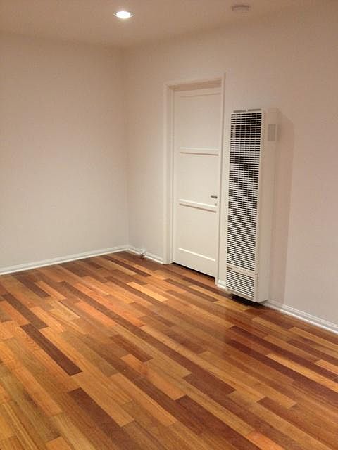 2nd image of 1361 S Cochran Ave