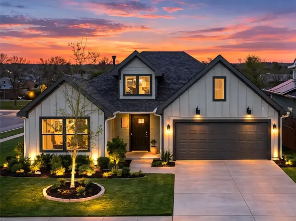 11401 Headwater Ct, Providence Village, TX 76227