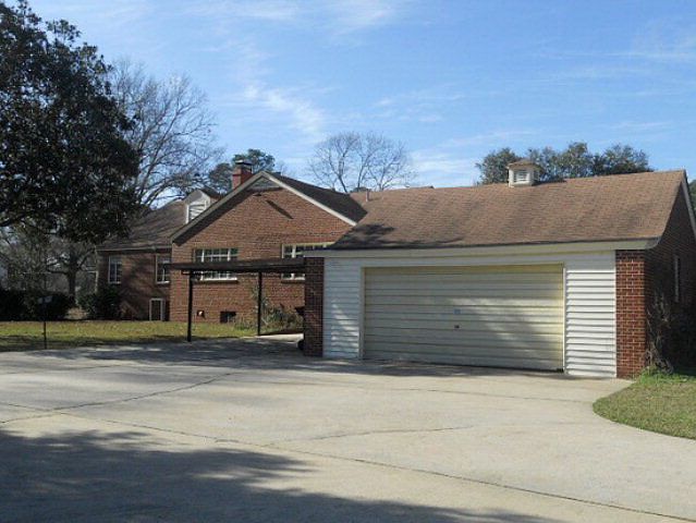 2nd image of 309 Rosewood Dr