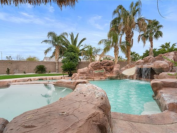 3rd image of 5915 Creekside Sands Ln