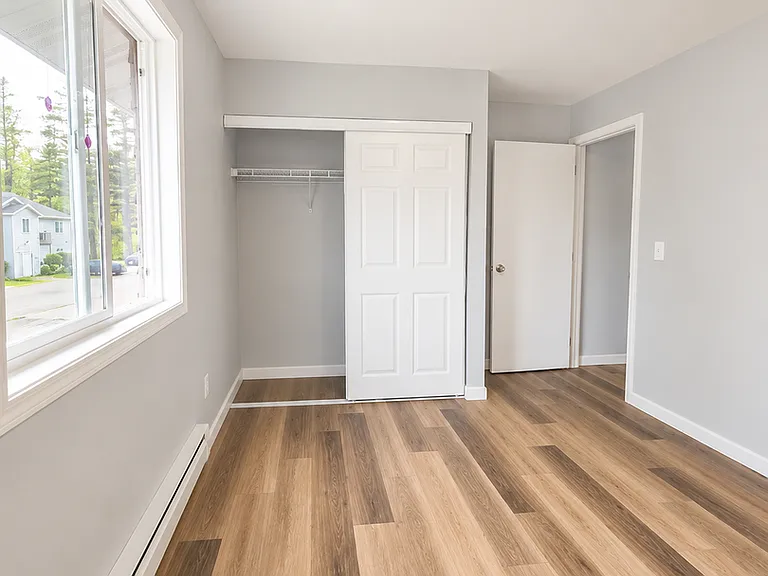 231-241 N Burritt Ave — Photo 29
