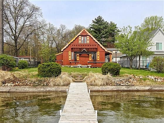1st image of 2655 Oakleigh Dr