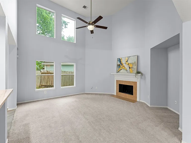 11745 Logan Ridge Dr — Photo 7