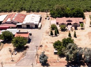 4127 N Del Norte Ave, Kerman, CA 93630