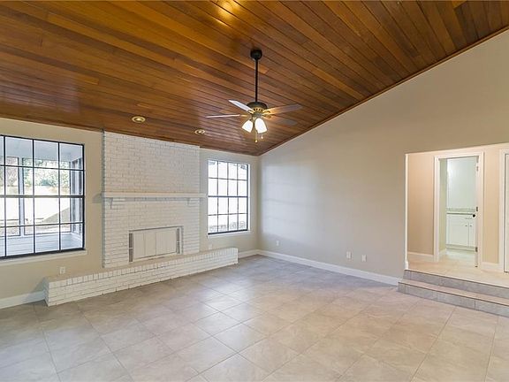 4th image of 4215 Arbor Oaks Ct