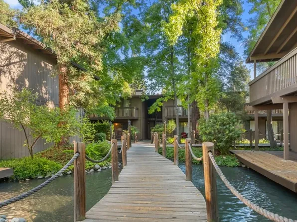 925 Fulton Ave APT 427, Sacramento, CA 95825