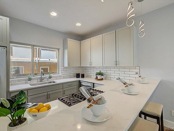 2nd image of 1874 Vine Street #103