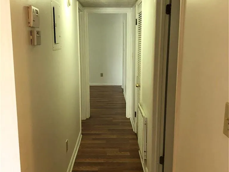 9456 Cypress Ln — Photo 3