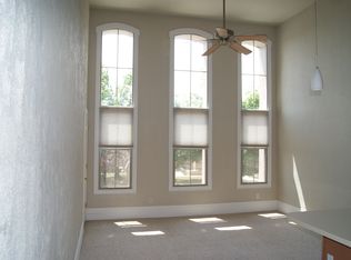 215.5 E Michigan Ave, Marshall, MI 49068