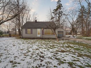3724 Pleasant Grove Rd, Lansing, MI