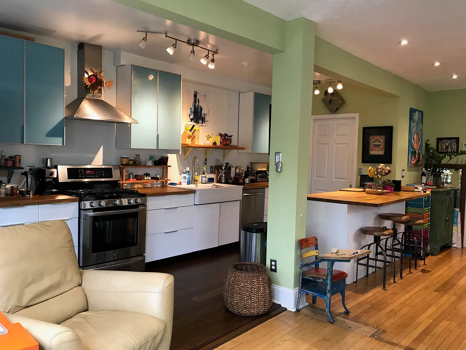 3 bed, 1680 sqft, $3,400 — Photo 4