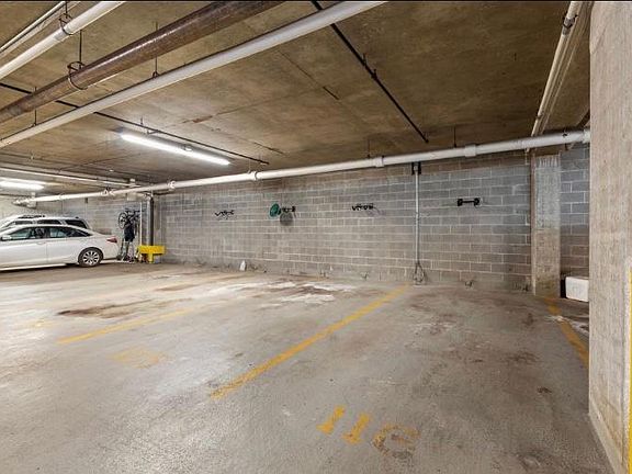 2nd image of 1620 S Michigan Ave Unit 1110