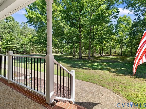 5th image of 9740 Beaver Bridge Rd