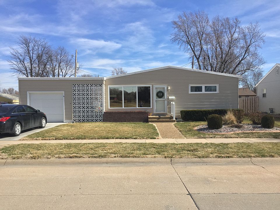 1st image of 3319 Avenue B