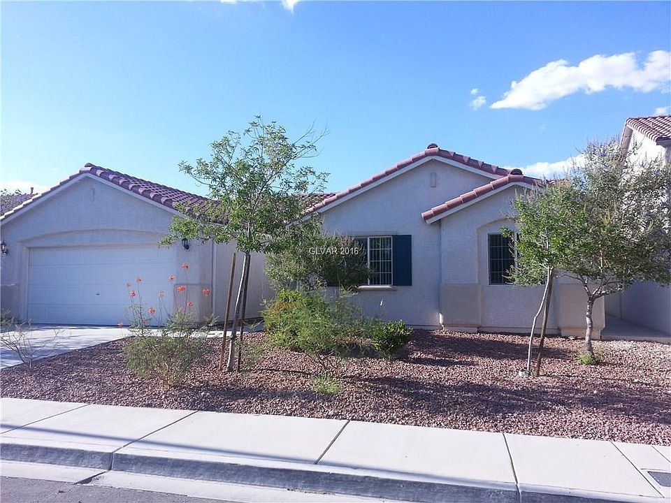 1st image of 5878 W Dewey Dr