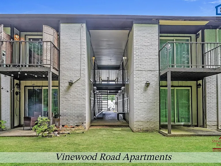Vinewood Apartments — Photo 19