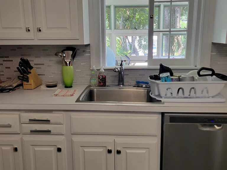 89 Stanley Rd — Photo 2