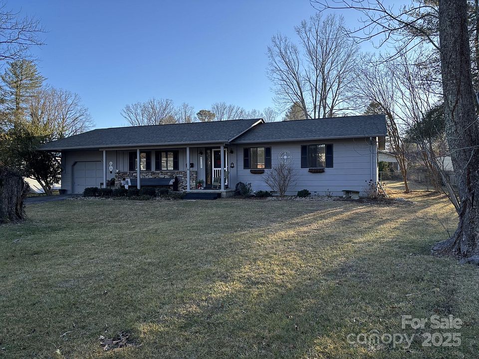 1st image of 729 Wildflower Ln