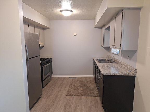 2nd image of 311 W Rogers St