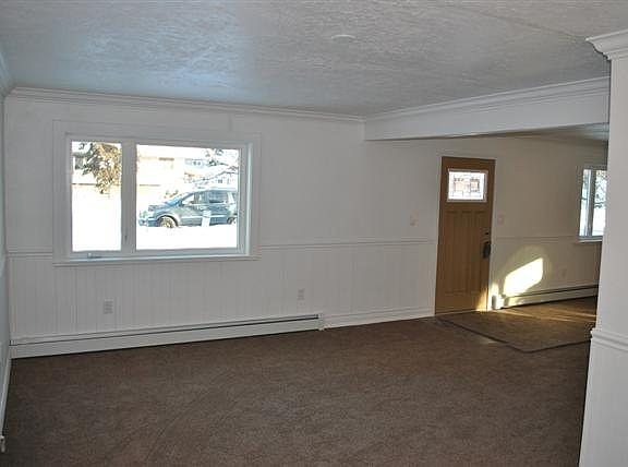 5th image of 107 Glacier Ave