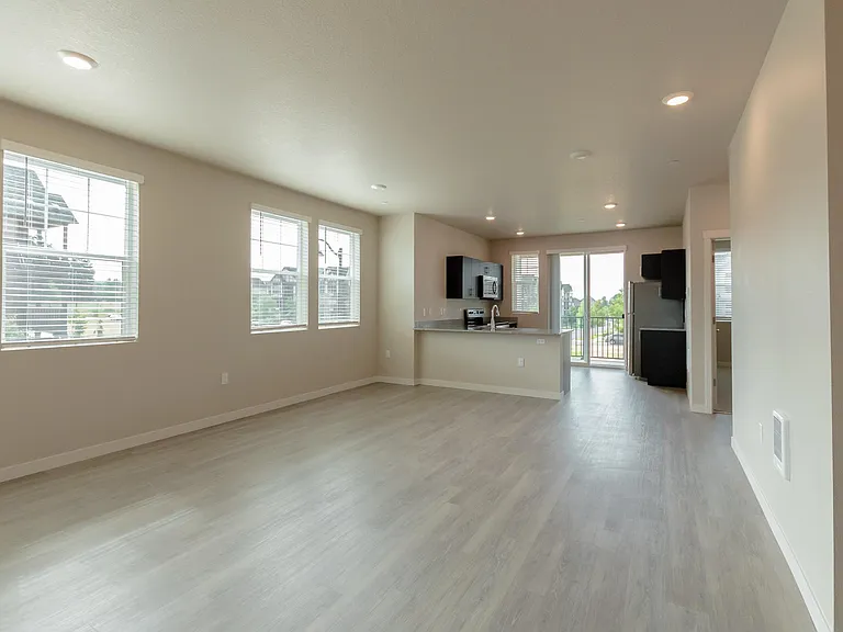 Abbey Creek Apartments — Photo 21
