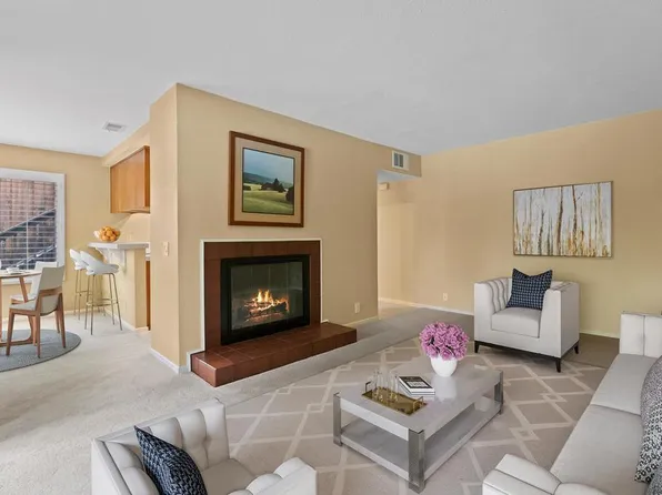 2157 Arnold Way Unit 203, Alpine, CA 91901