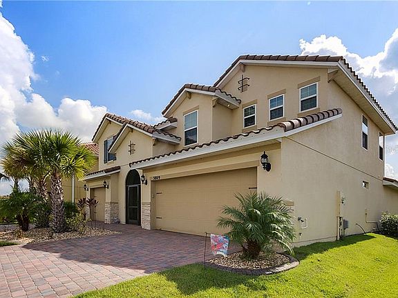 3rd image of 3809 Carrick Bend Dr